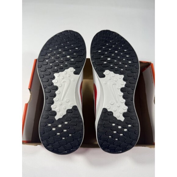 New Nike Revolution 7 Shoes Mens Size 11.5 White Red Black Running FB2207 102 - Picture 10 of 11